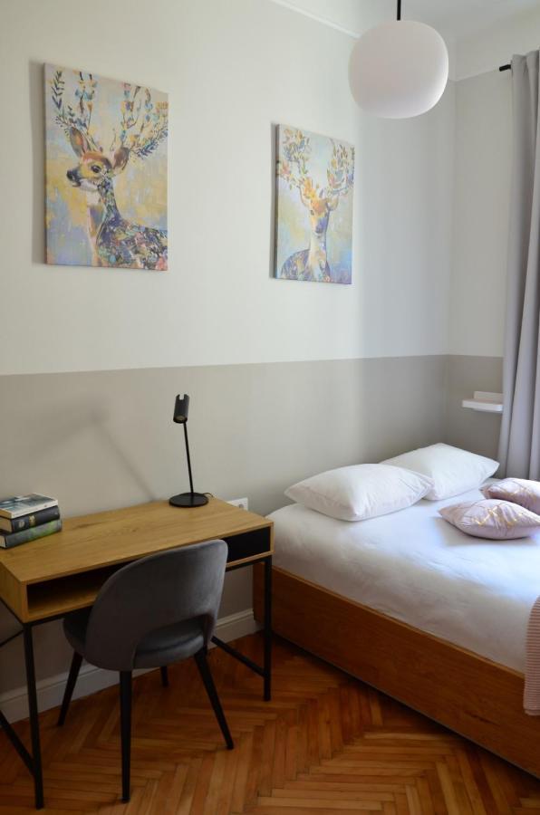 Riverside Apartment Ljubljana Buitenkant foto